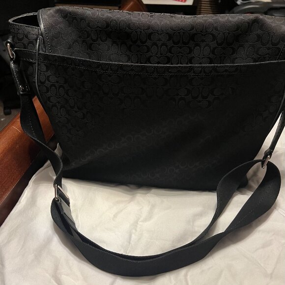 COACH MESSENGER BAG - LARGE - Picture 5 of 5